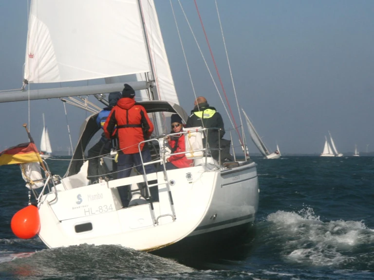 Bénéteau Oceanis 31 jednotlivci a charterové společnosti v Heiligenhafen