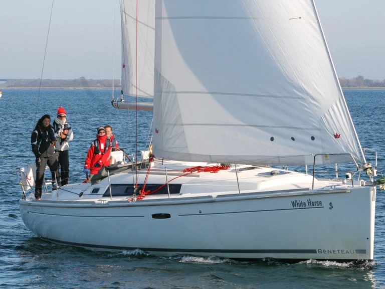 Bénéteau Oceanis 37 jednotlivci a charterové společnosti v Flensburg