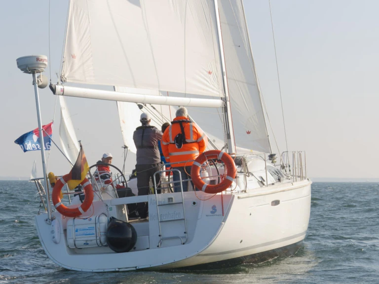 Pronájem Plachetnice v Heiligenhafen -Bénéteau Oceanis 43