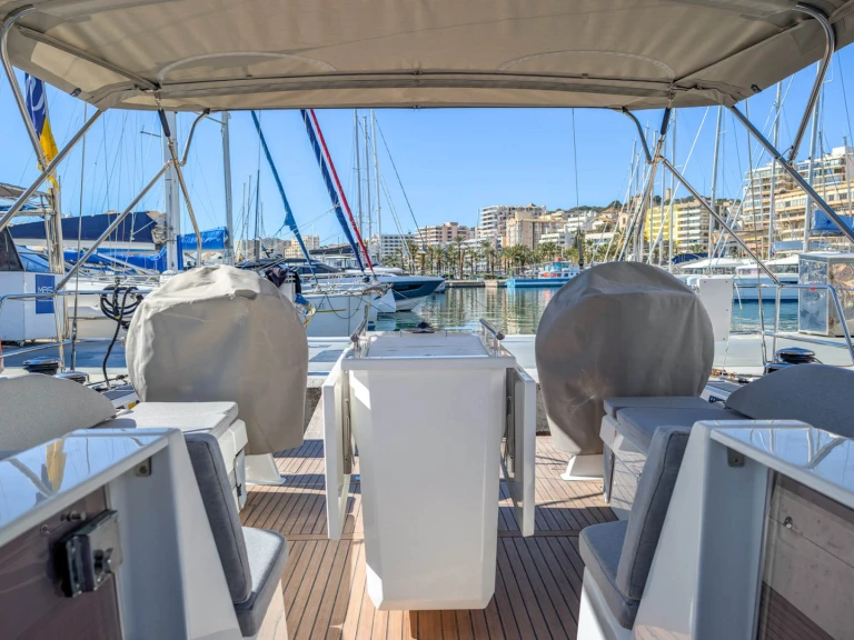 Pronajmout si Bénéteau Oceanis 51.1 v Palma de Mallorca
