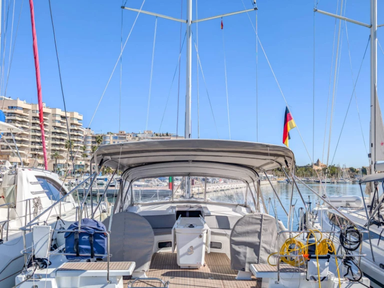 Pronájem lodi Palma de Mallorca lákavé ceny Oceanis 51.1