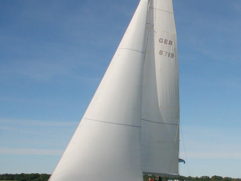 Pronajmout si Salona Salona 38 v Heiligenhafen