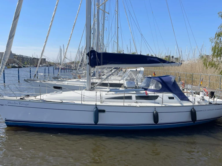Jeanneau Sun Odyssey 40 jednotlivci a charterové společnosti v Barth