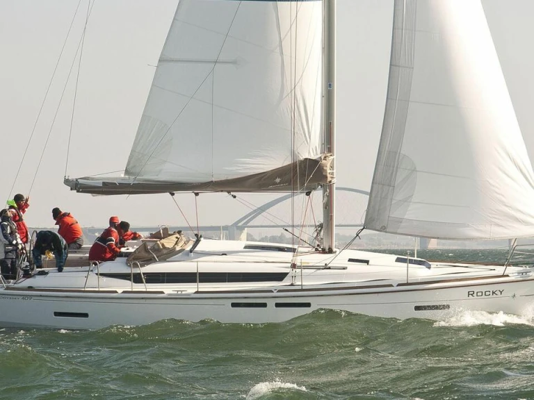 Pronajmout si Jeanneau Sun Odyssey 409 v Flensburg