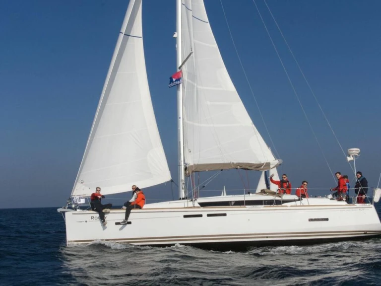 Pronájem lodi Flensburg lákavé ceny Sun Odyssey 409