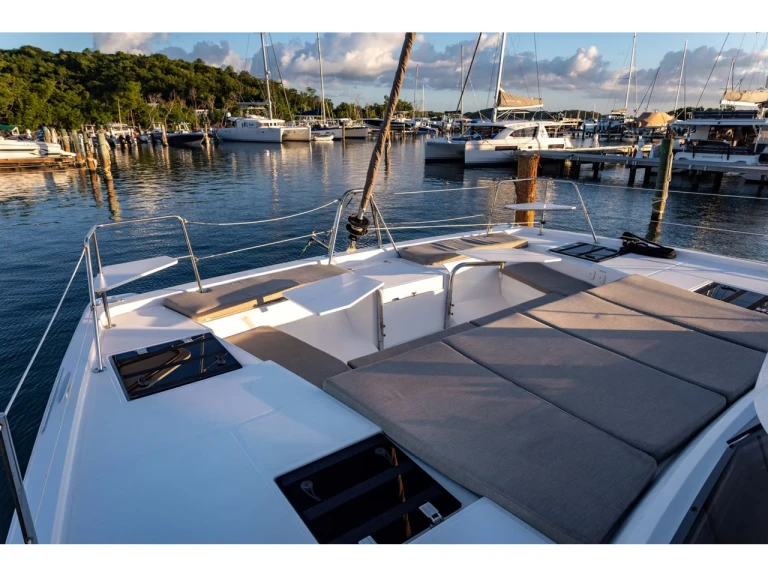 Pronájem lodi Bali Bali Catspace Voile v Saint George's na Samboatu