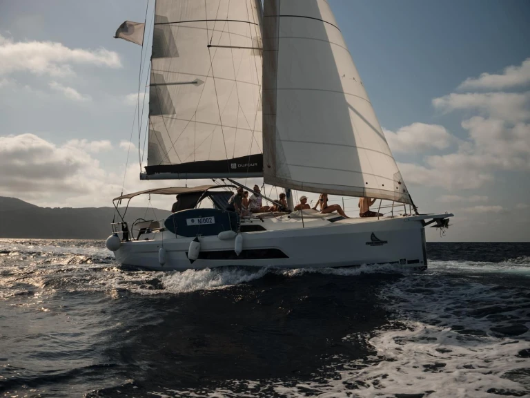 Dufour Dufour 37 – Available for Crewed Daily Charters Only jednotlivci a charterové společnosti v Castellammare del Golfo