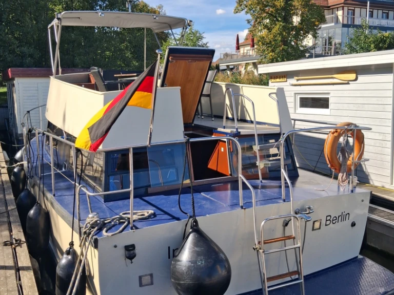 Pronájem lodi Motoryachten Silent 116 N v Wildau na Samboatu