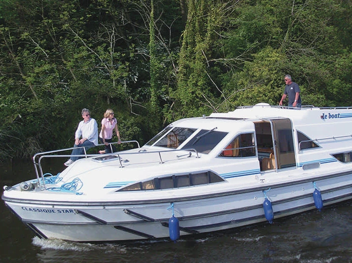 Pronajmout Motorová loď se skipperem či ne Le Boat v Homps