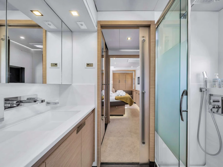 Pronájem lodi Fountaine Pajot Alegria 67 v Marigot na Samboatu