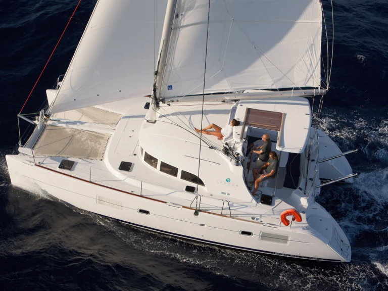 Pronájem lodi Lagoon Lagoon 380 v Le Marin na Samboatu