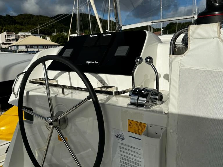 Pronájem Katamarán v Le Marin -Lagoon Lagoon 42
