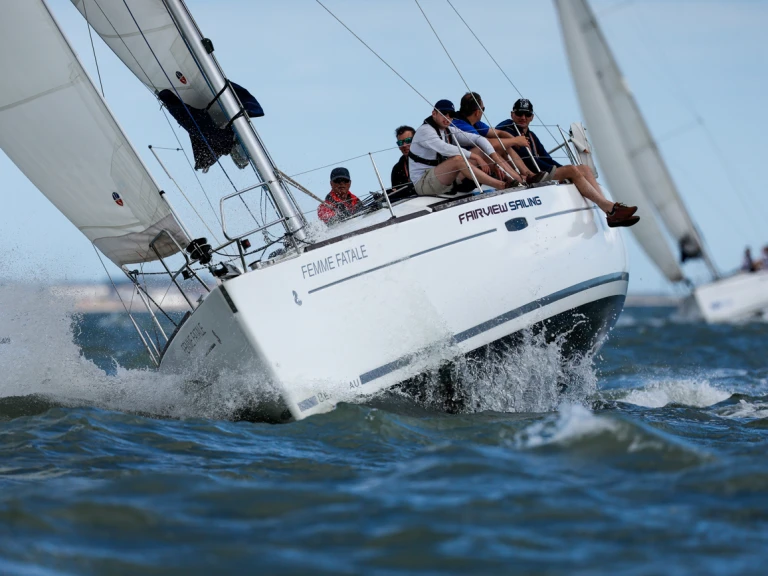 Pronájem jachty v Hamble-le-Rice -Bénéteau Oceanis 37 na Samboatu