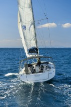 Pronájem lodi Alimos Marina lákavé ceny Oceanis 51.1